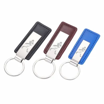 Classic Metal and Leather Tag Keychain